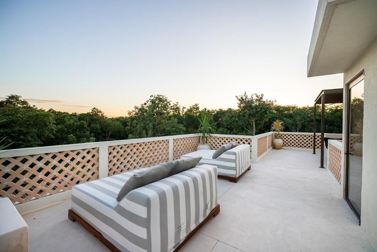 El Canto, Luxury 7 Bed Jungle Rooftop View Villa *