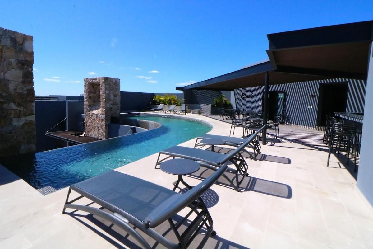Luxurious 2br In With Breathtaking Views *