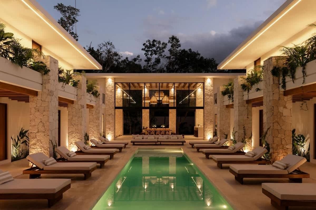Hacienda Babylon - 9 10 Pools Gym & Sauna Holiday home