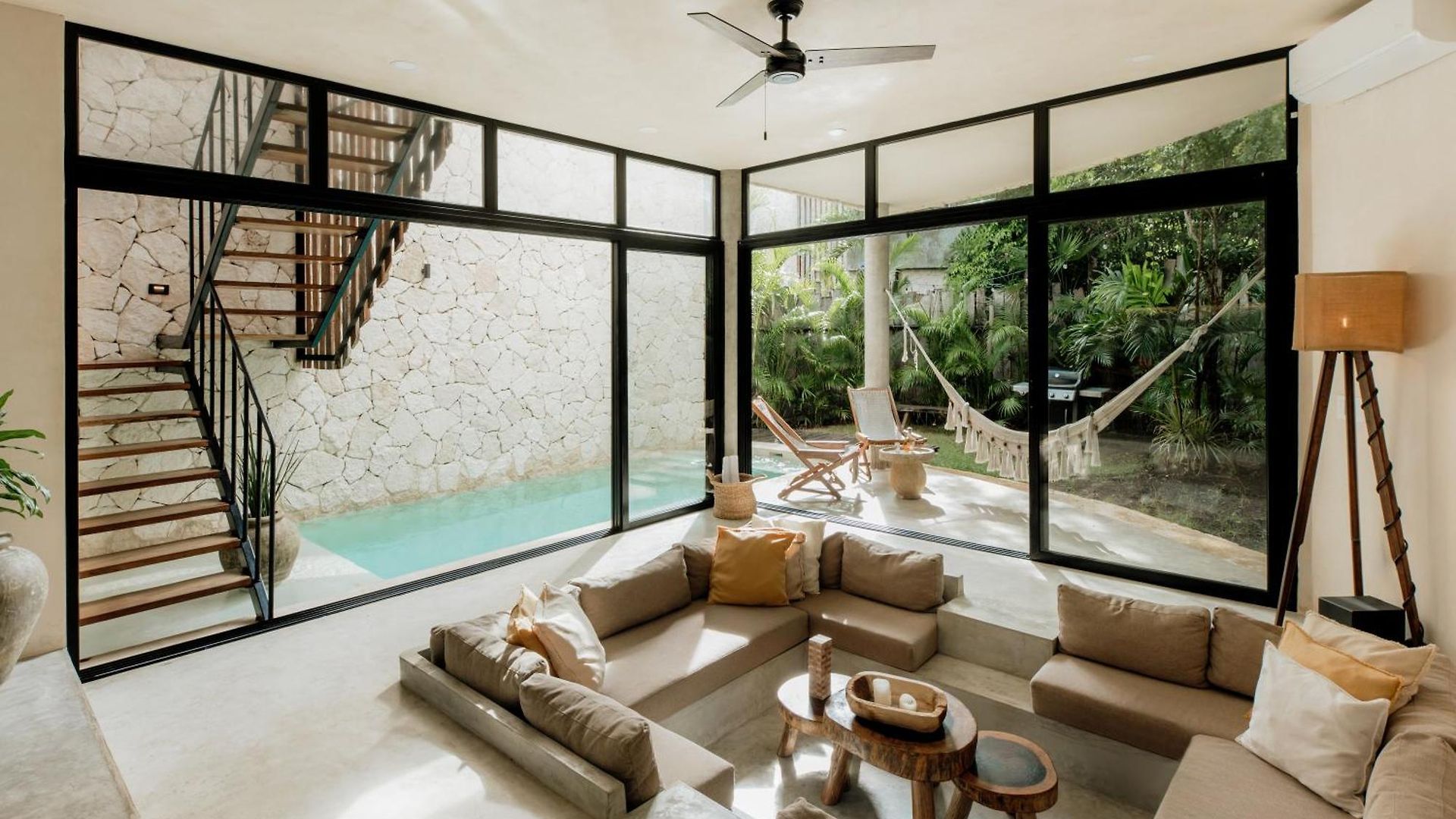 Stunning Design - Two Pools - Bbq 5a 5b *