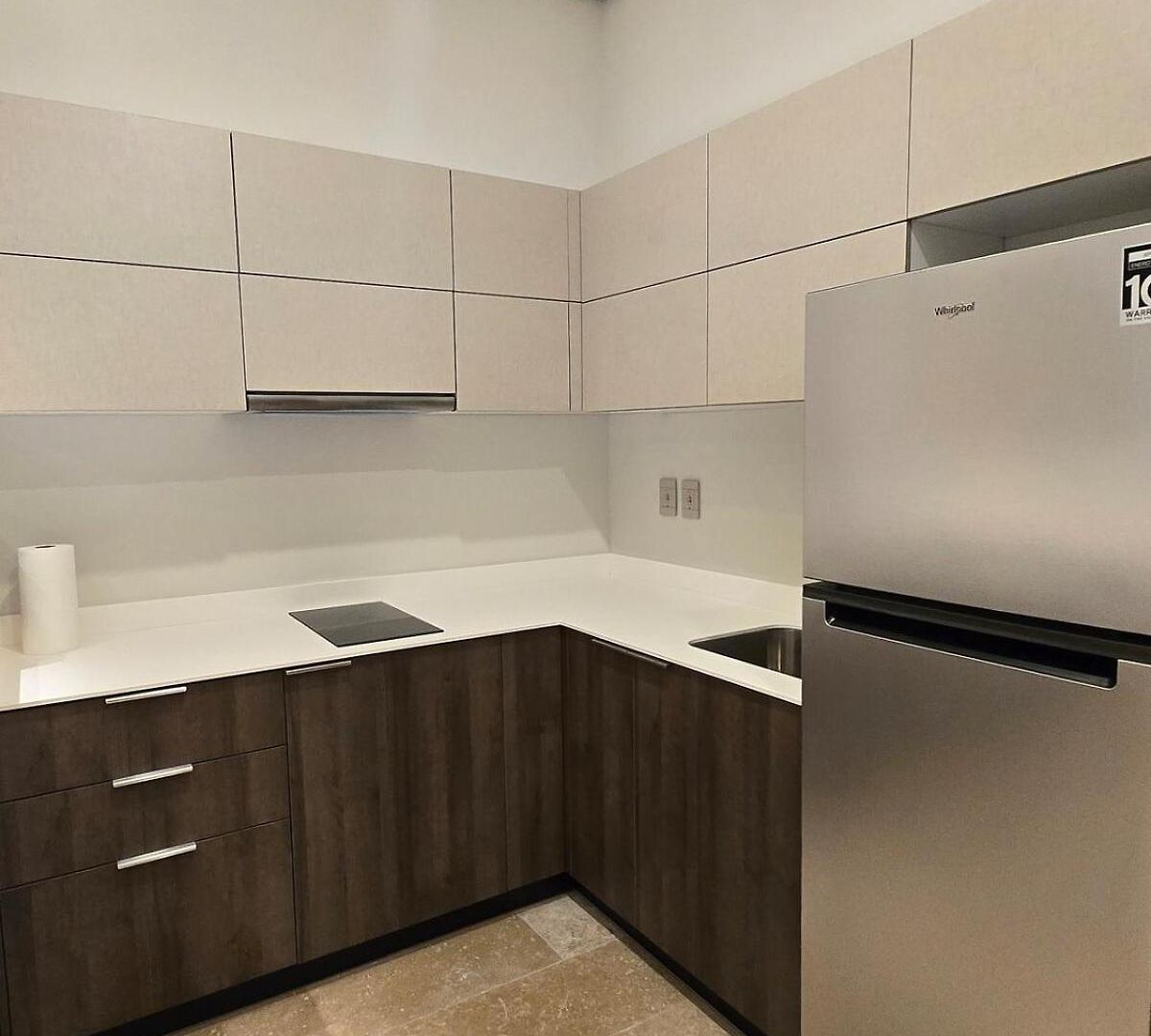 Hideaway In Zone Apartment *