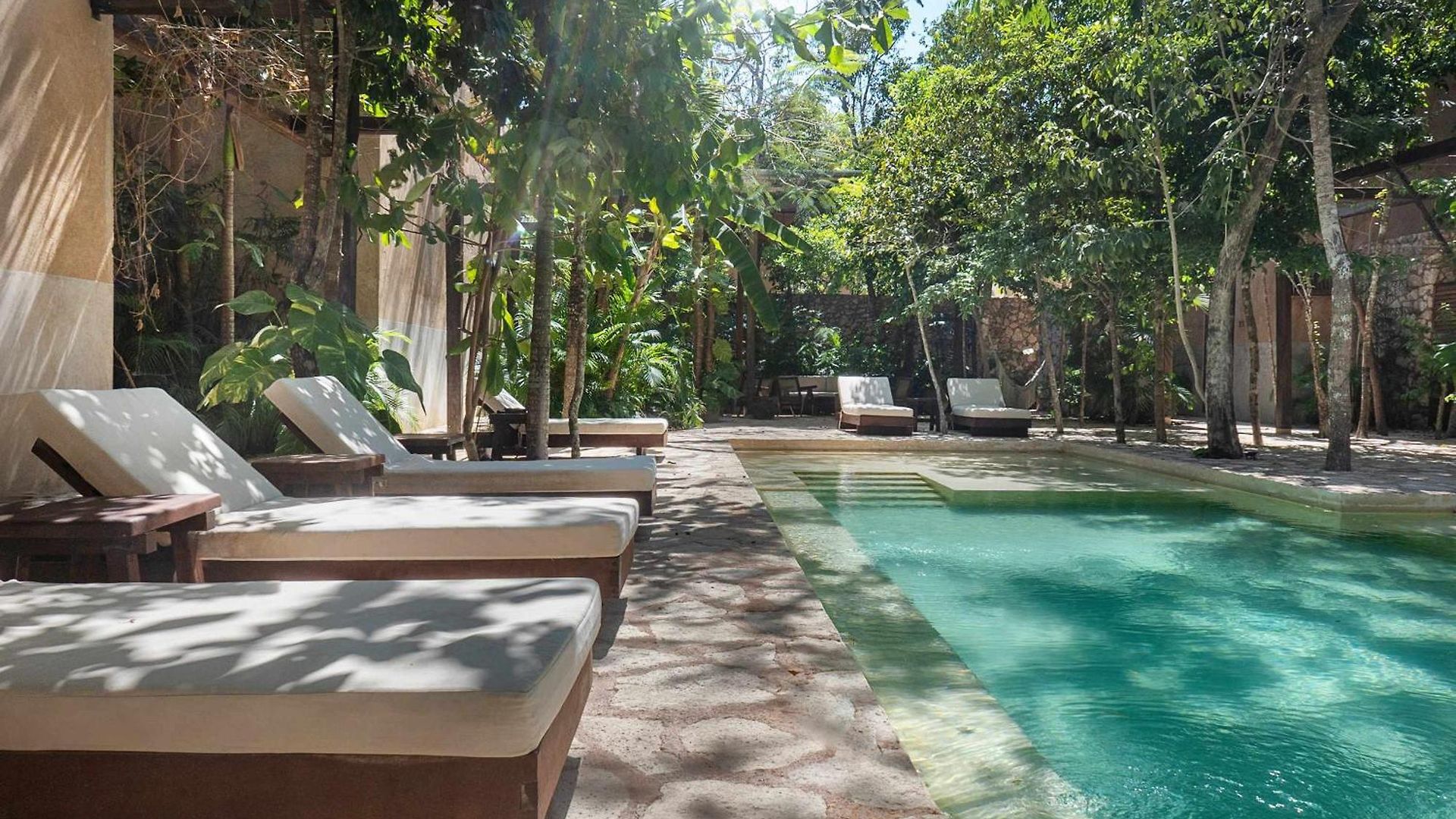 Boho Organic 3br Villa, Gated Community, Rooftop Holiday home Tulum