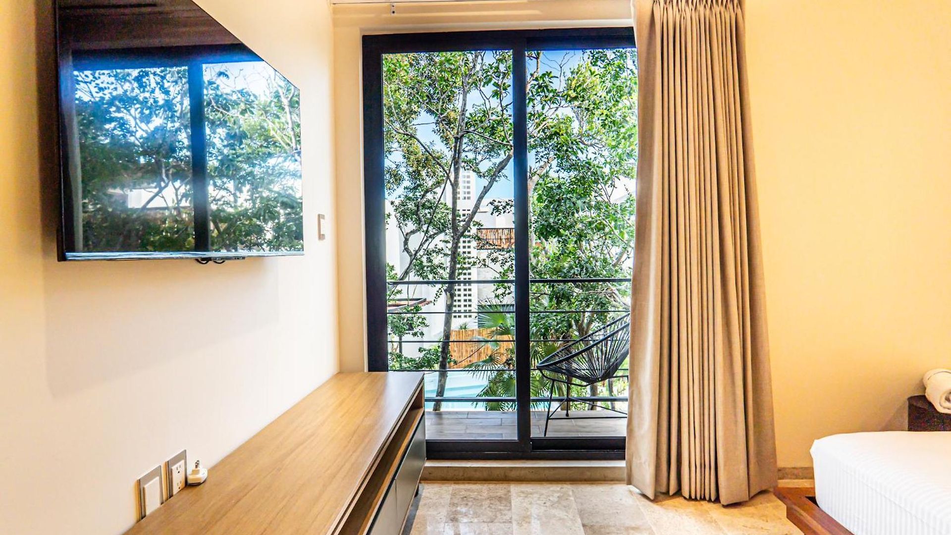Ocean Breeze - A Few Steps From The Beach! * Tulum