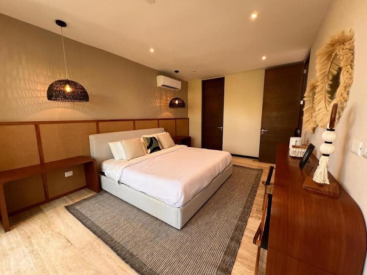 Penthouse Om
