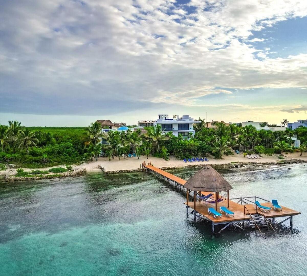 Gorgeous Oceanfront With Private Pool And Dock * Tulum