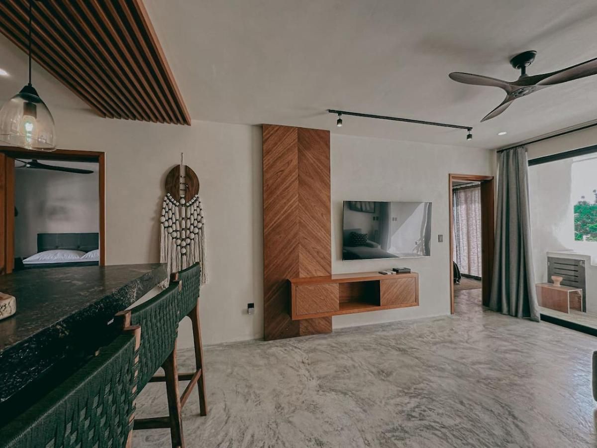 Luxury Penthouse With Jungle Views Apartment