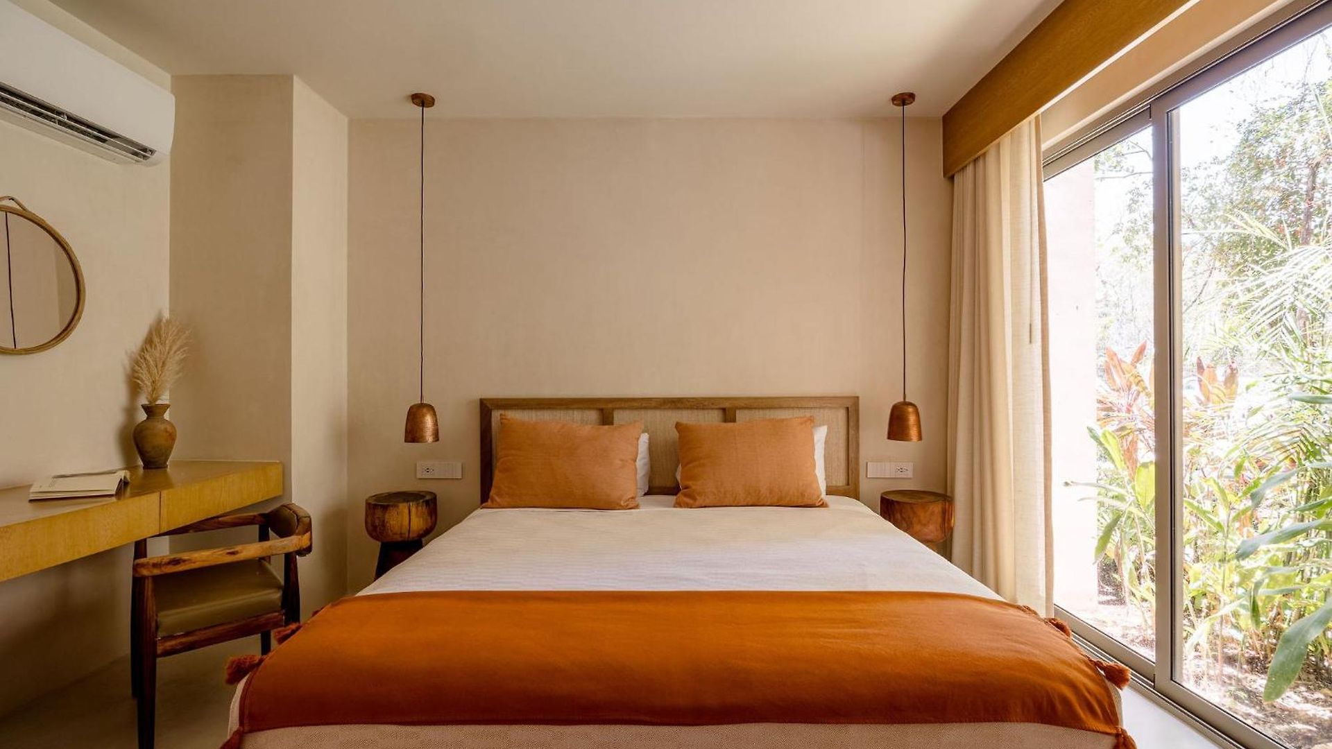 Aflora - Managed By Elite Alliance Hotel *