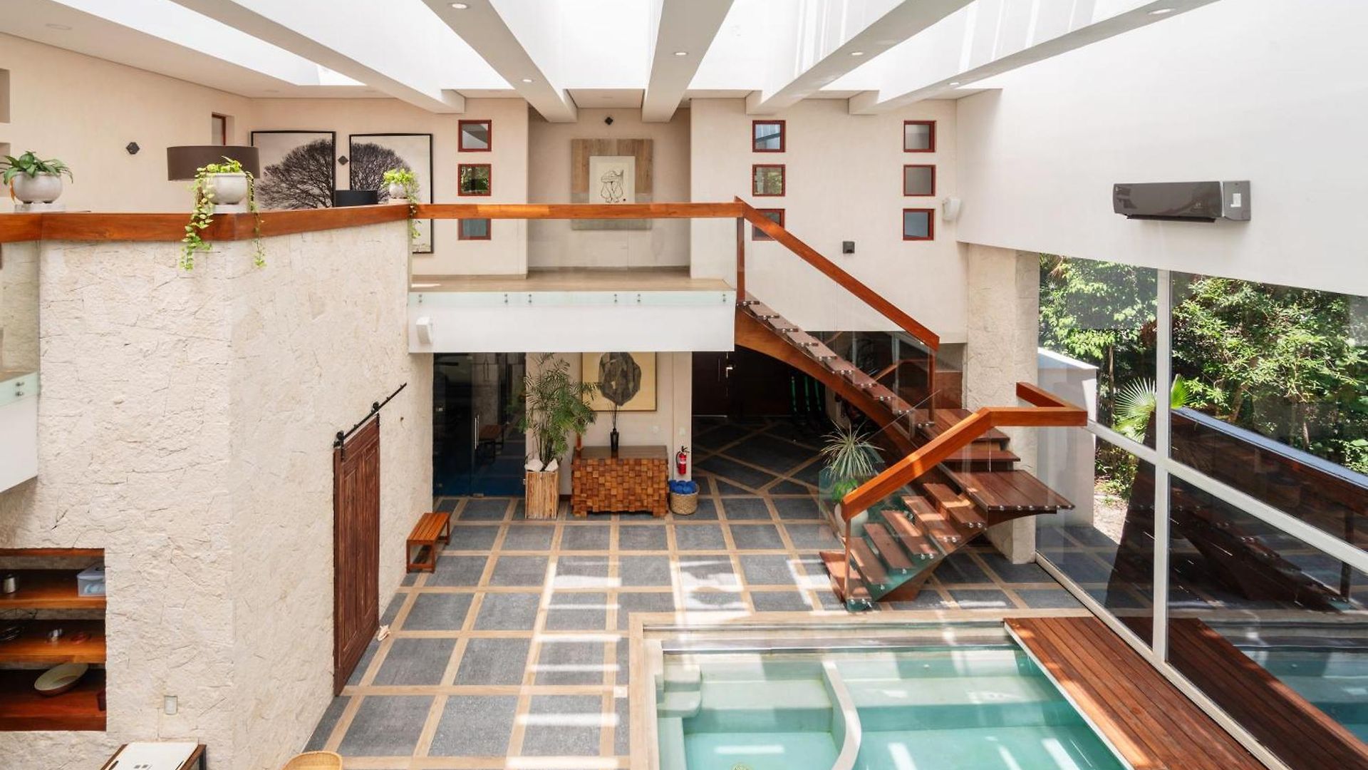 Villa 9br Luxury Aldea Zama, Private Pools & Gym! *