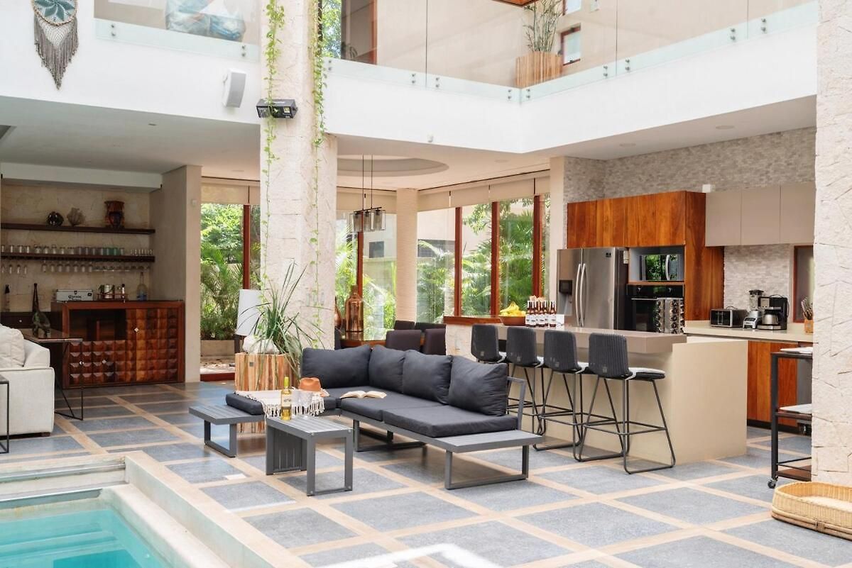 9br Luxury Aldea Zama, Private Pools & Gym! * Tulum