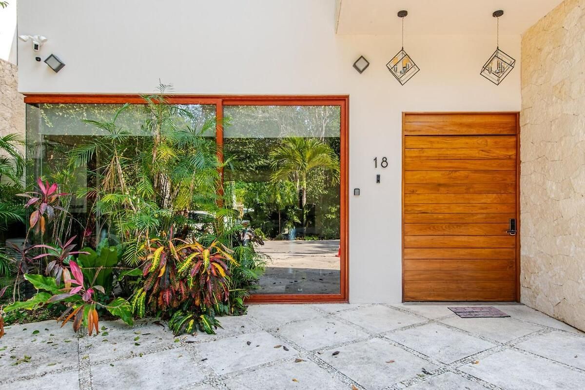 Wayak Luxury 5br Private Pool Gym, 24 7security Villa