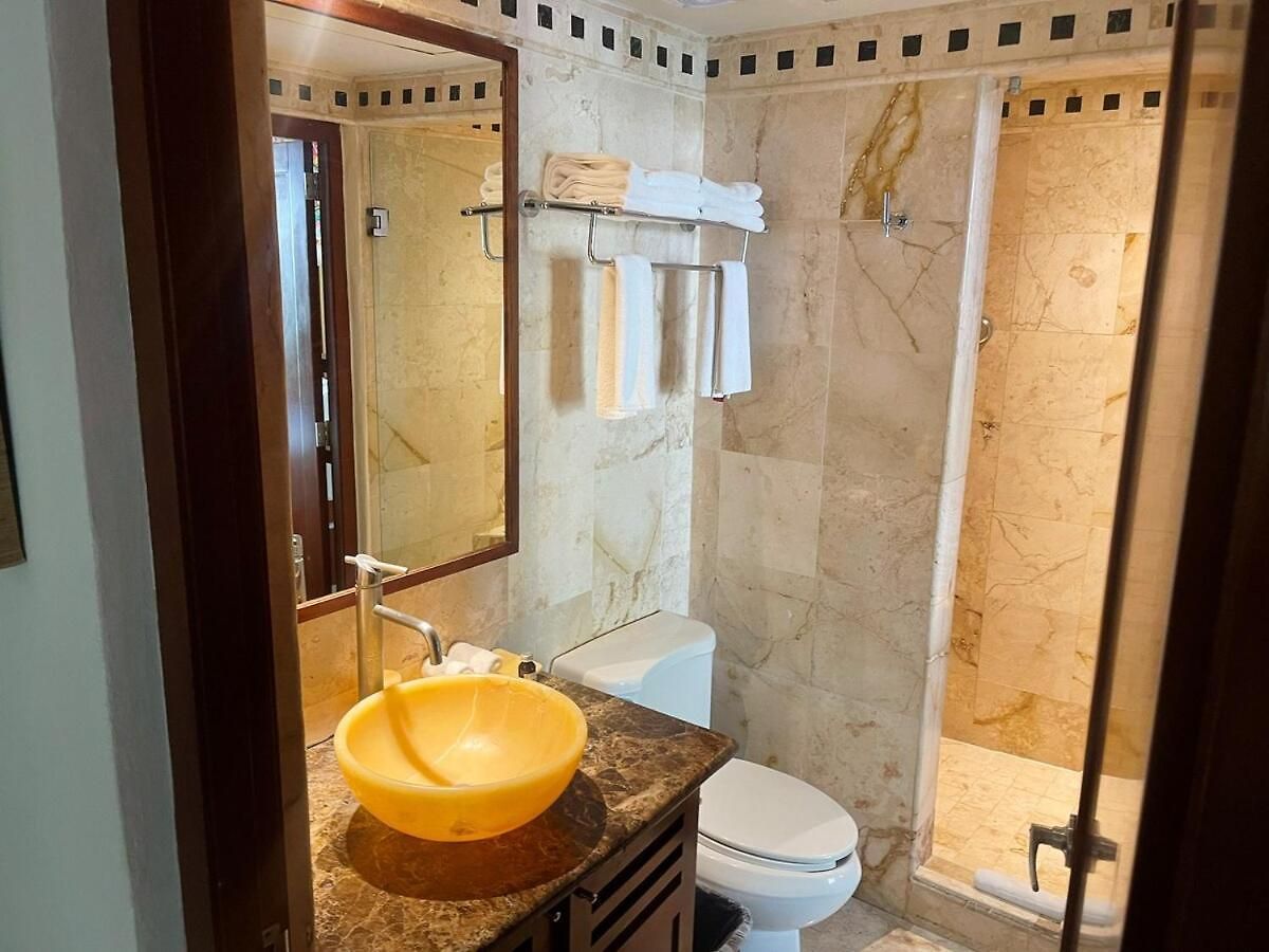 2br Kobah 1 Block To & 5th Pool Gym Apartment Tulum