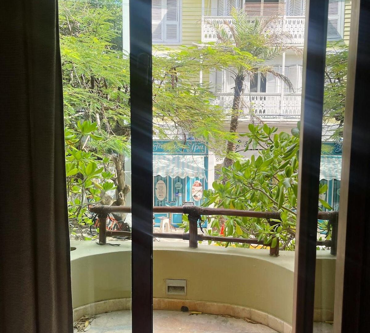 2br Kobah 1 Block To & 5th Pool Gym