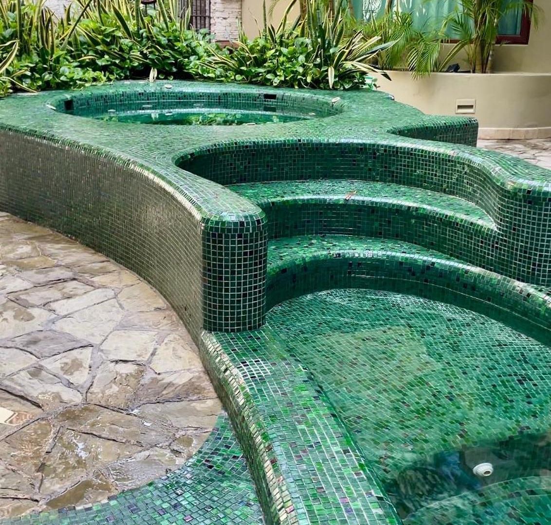 2br Kobah 1 Block To & 5th Pool Gym *