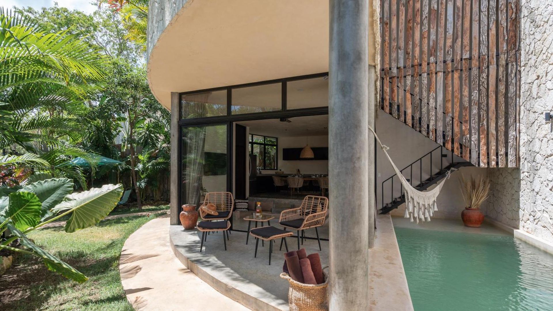 Rousseau Jungle Priv Pool Concierge 1b Tulum