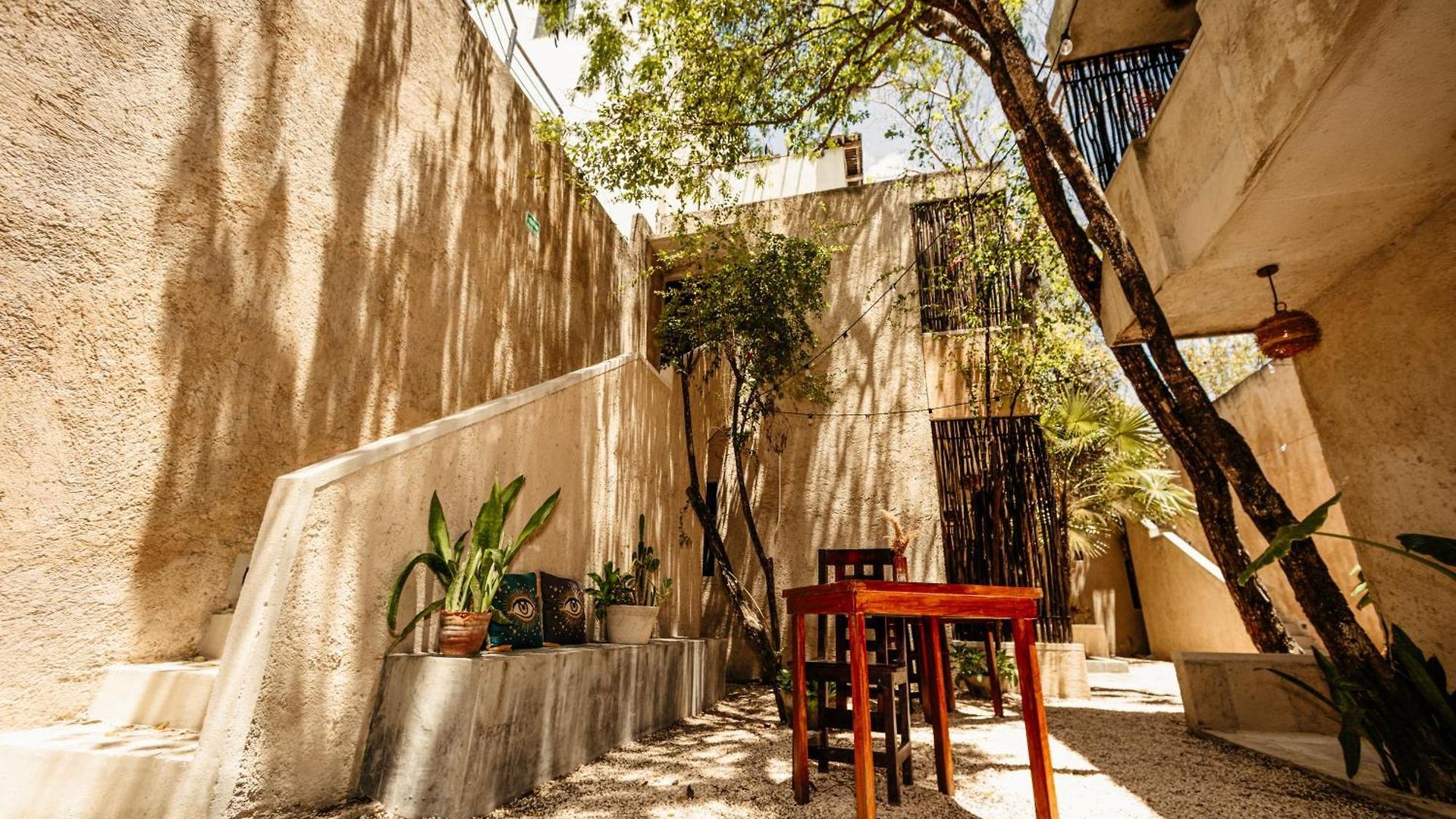 Hotel Ama Y Prana 5*