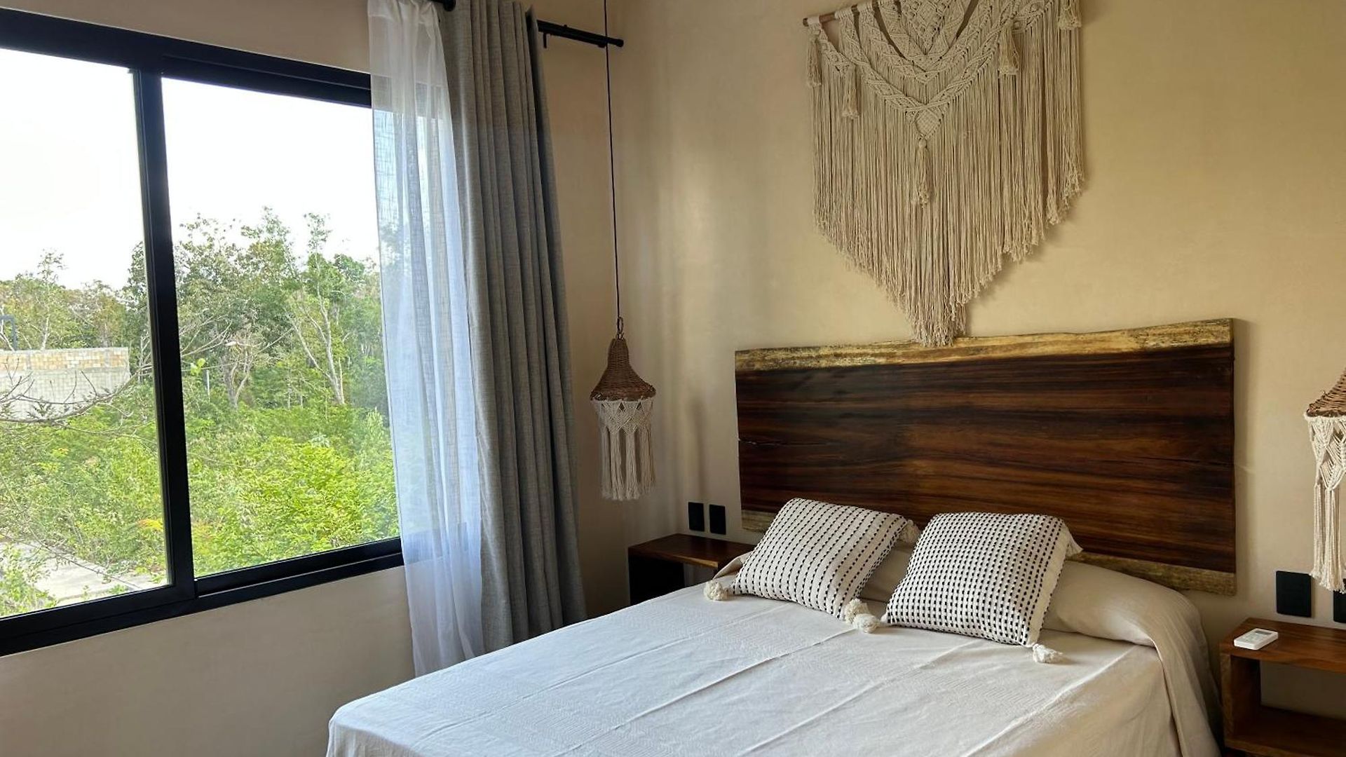 Homa Kah Apartahotel