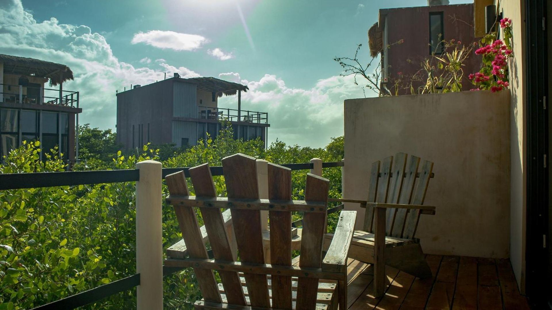 Caiman Habitat Hotel 5*