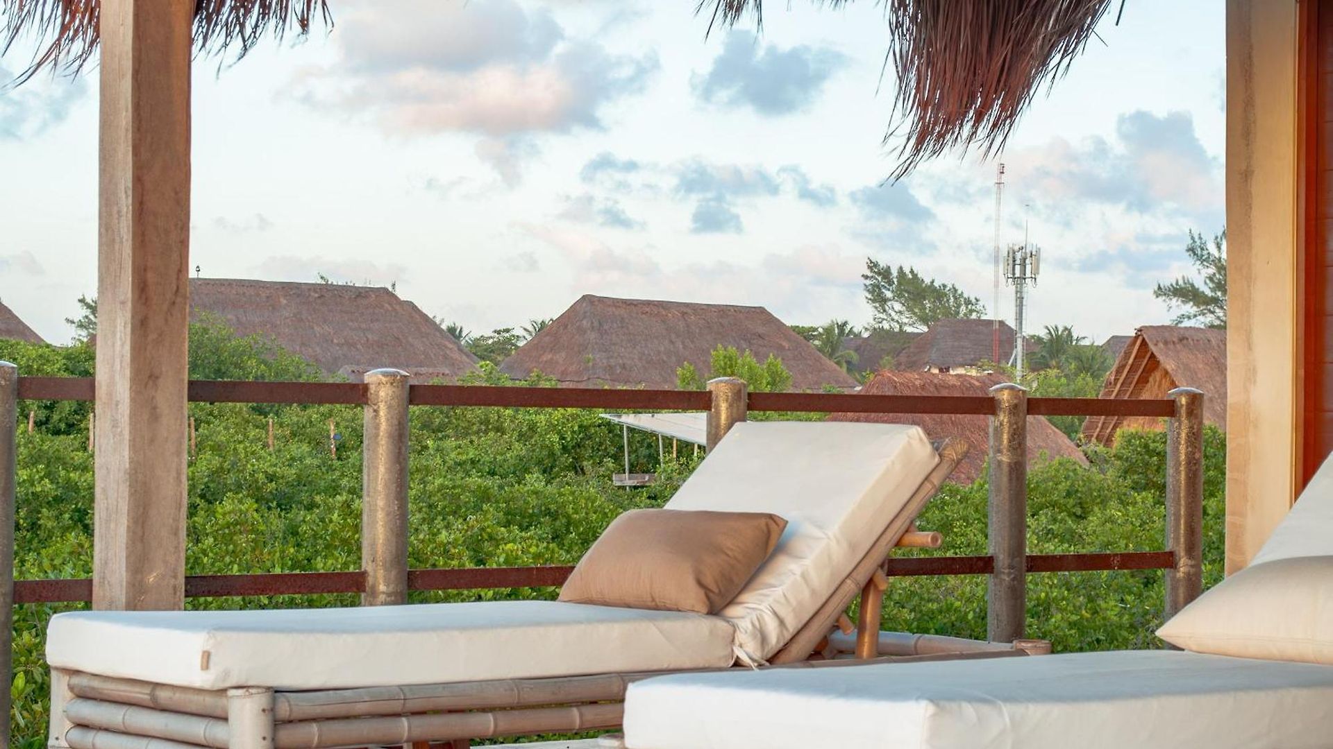 Hotel Caiman Habitat