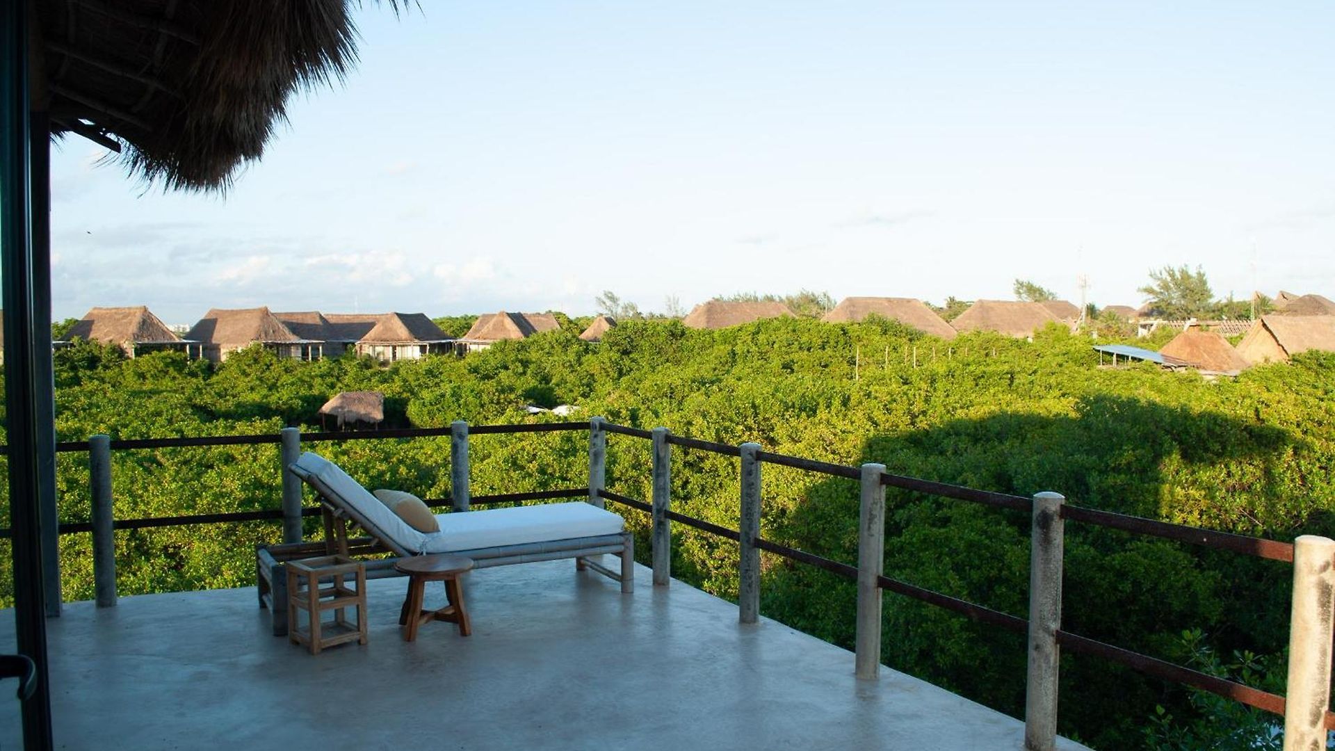 Caiman Habitat Hotel Tulum