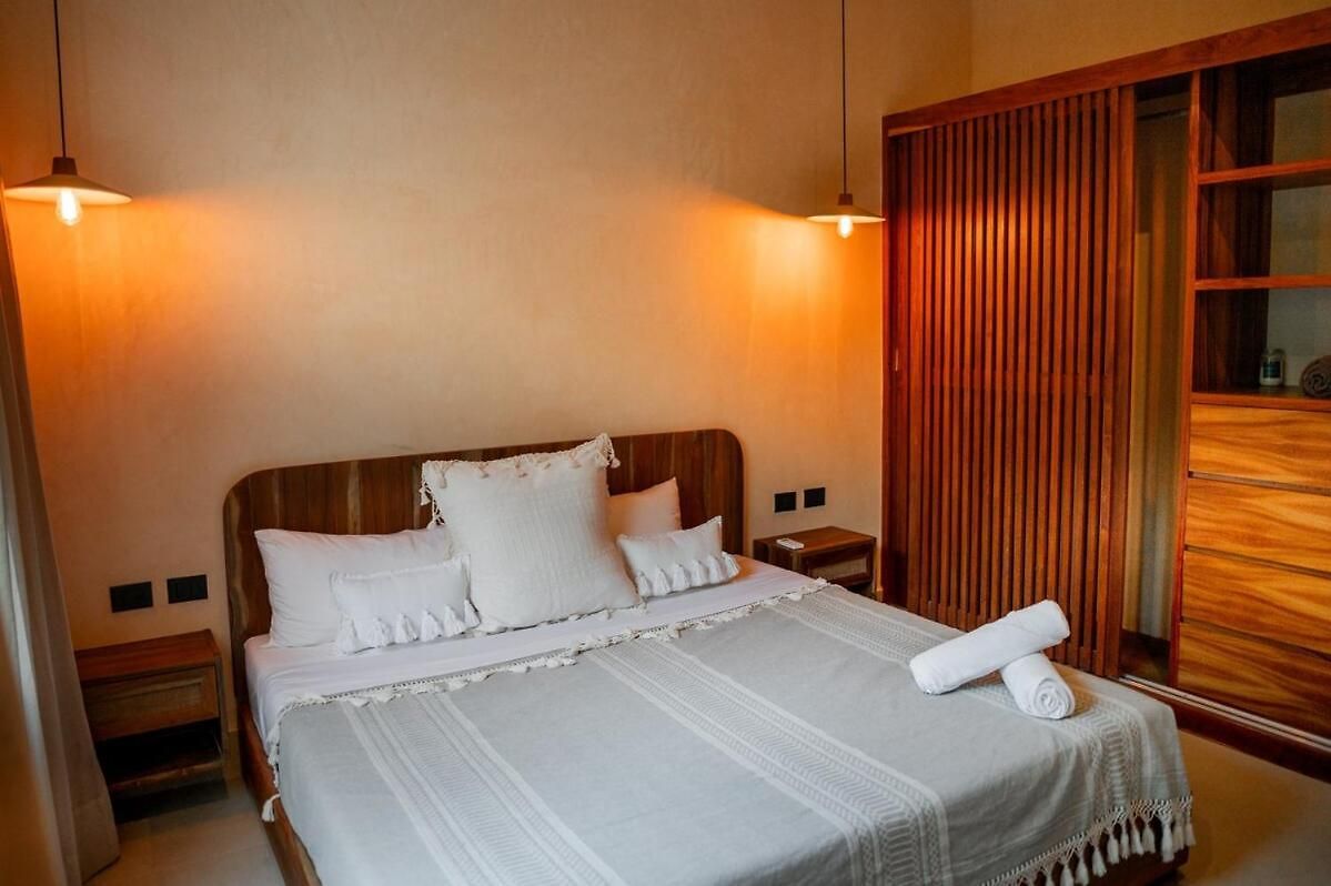 Villa Bali 4br W Pool, Rooftop Jacuzzi And Bbq Tulum
