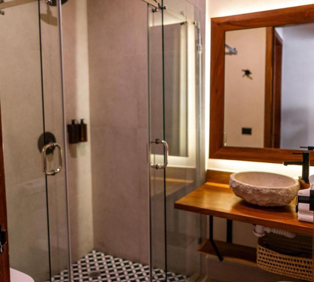 Villa Bali 4br W Pool, Rooftop Jacuzzi And Bbq Tulum
