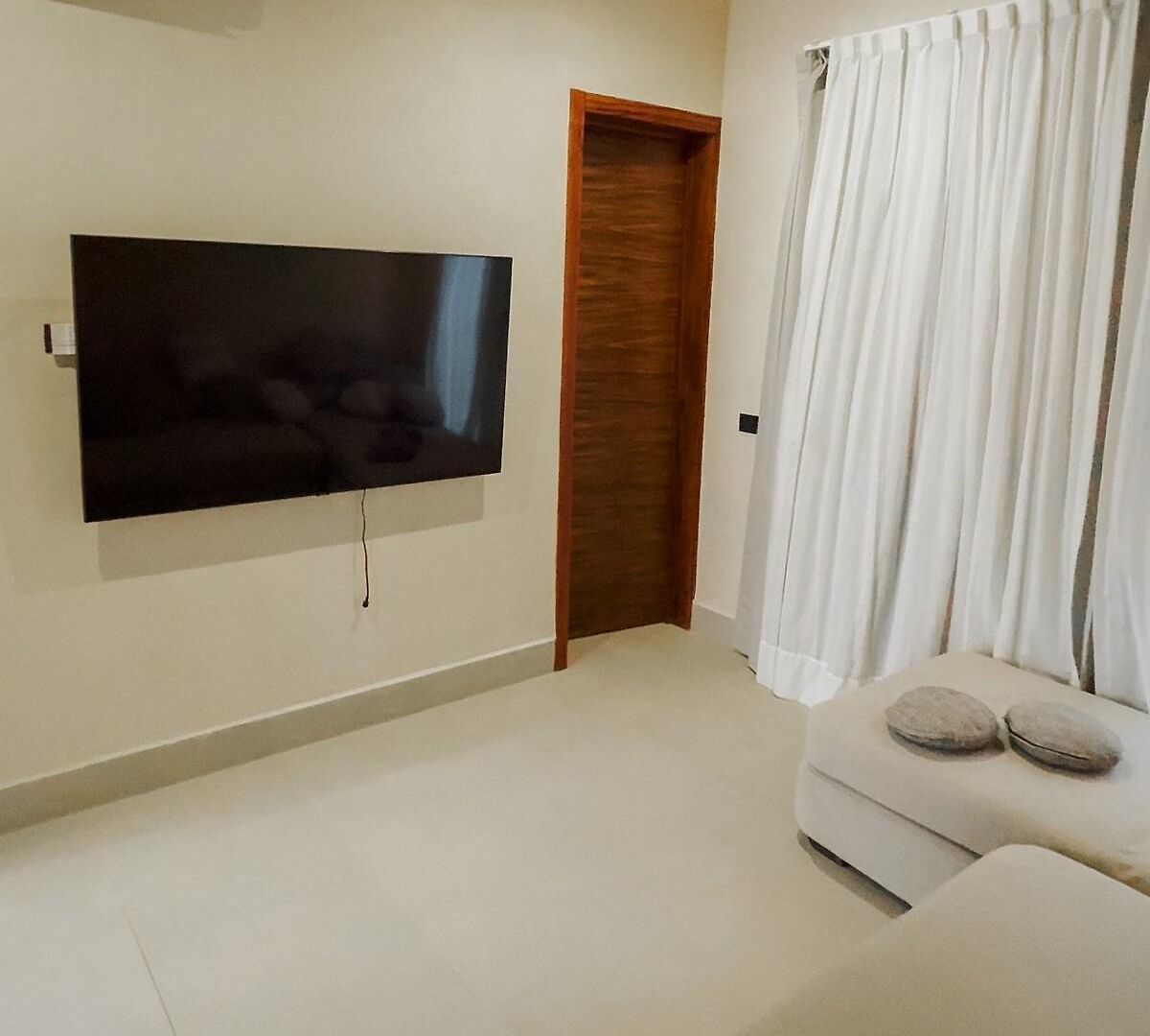 Villa Bali 4br W Pool, Rooftop Jacuzzi And Bbq Tulum