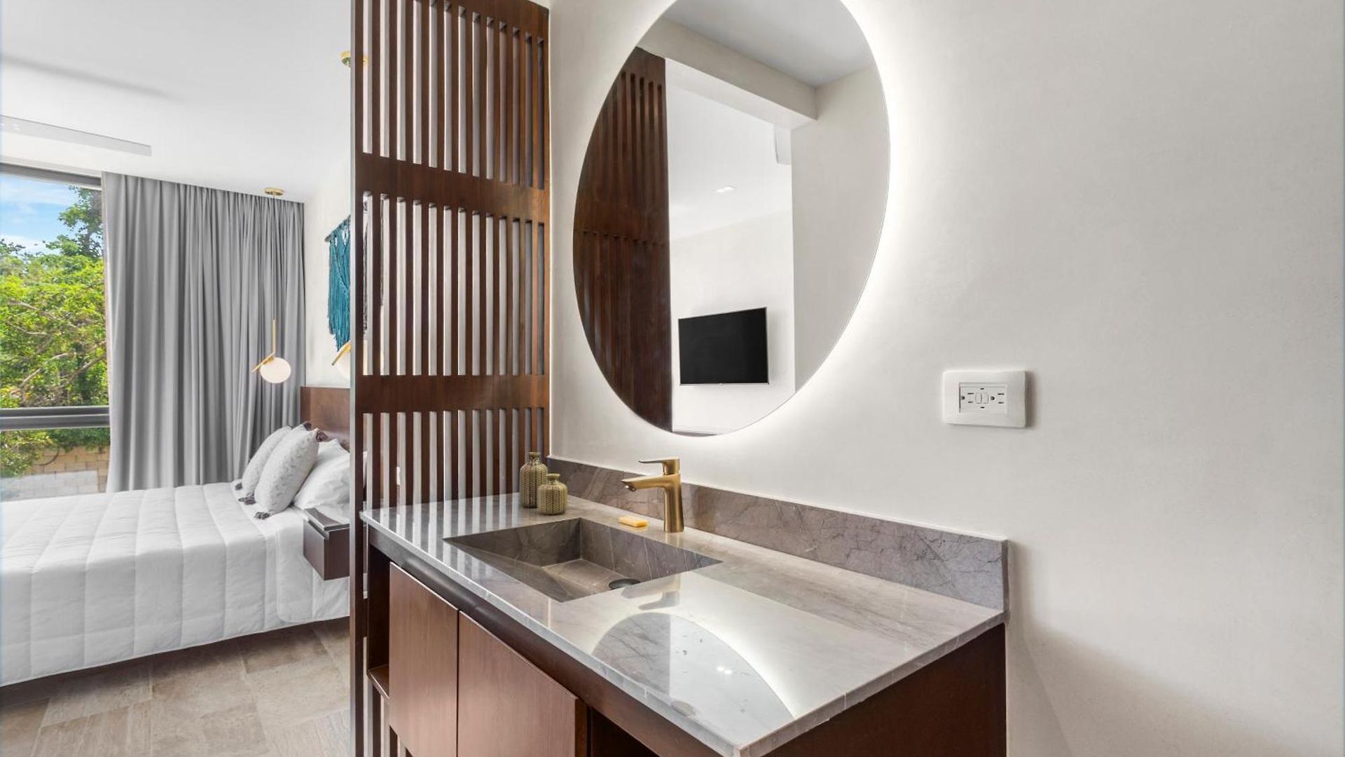 Hotspot 2br