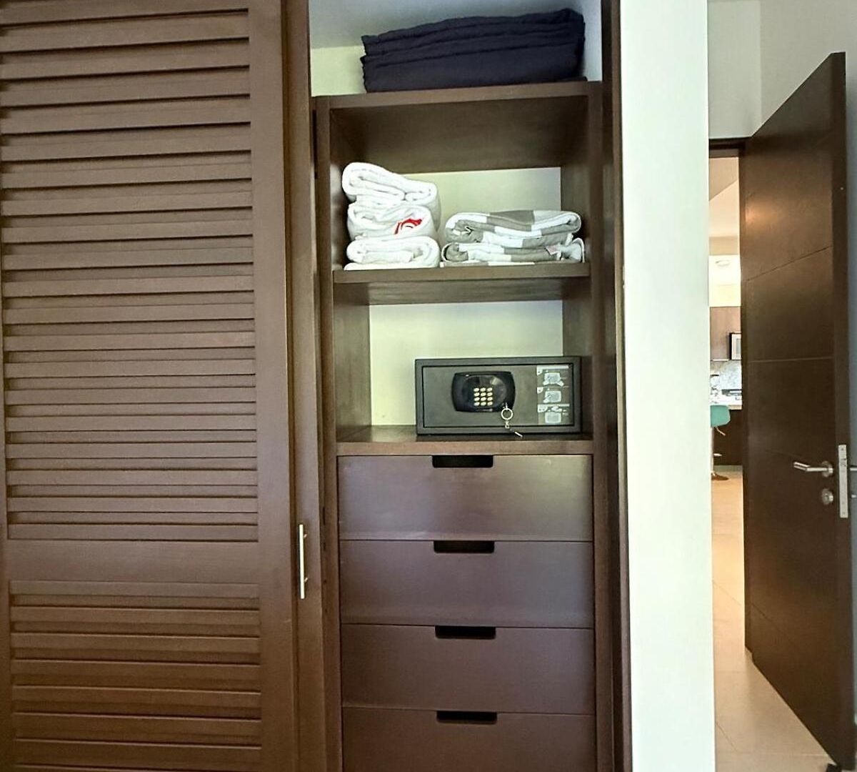 Selva - Hivenb Apartamento