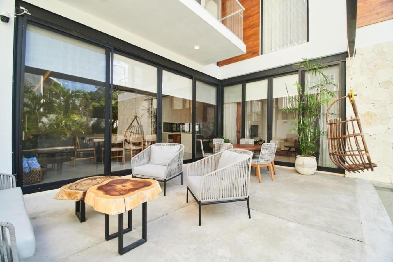 Casa Mila 4bdr Luxury 24-7 Security *