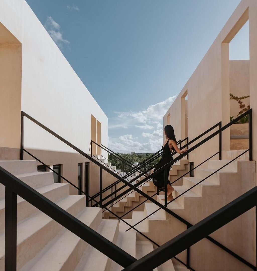 Apartment In La Veleta With Private Rooftop