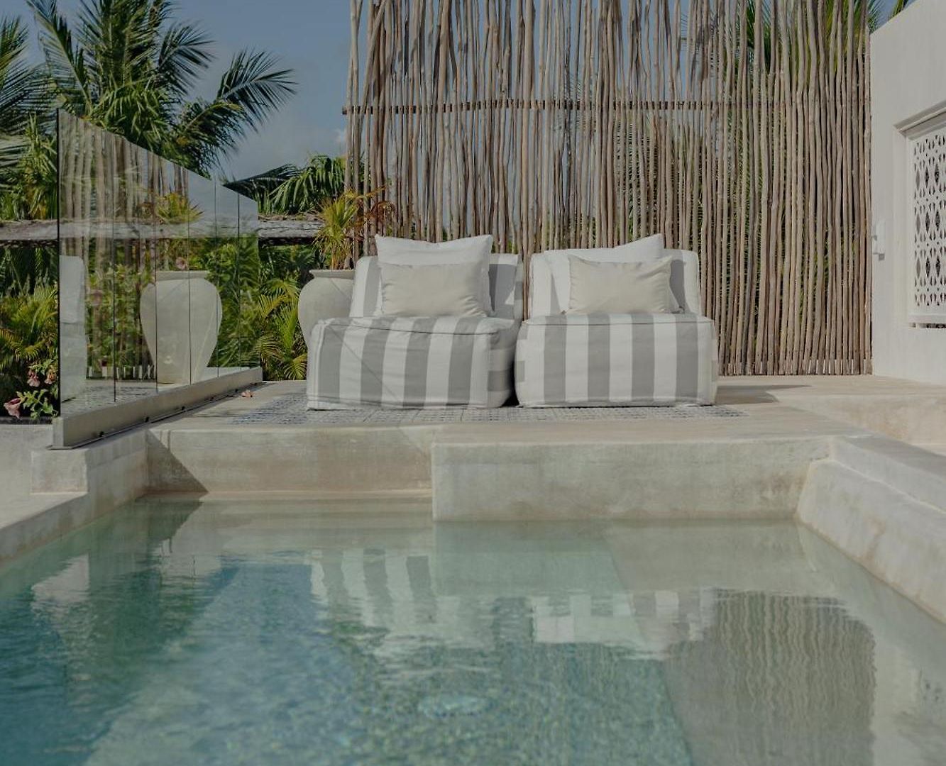 Sana Beachfront Boutique Hotel 5*