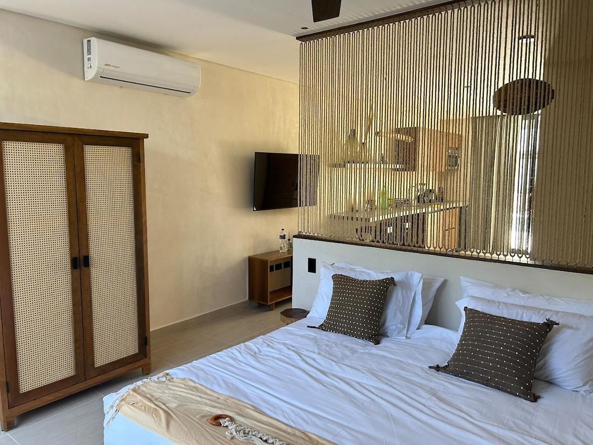 Apartment Your Ideal Retreat Gf Oasis With Pool Access For 3