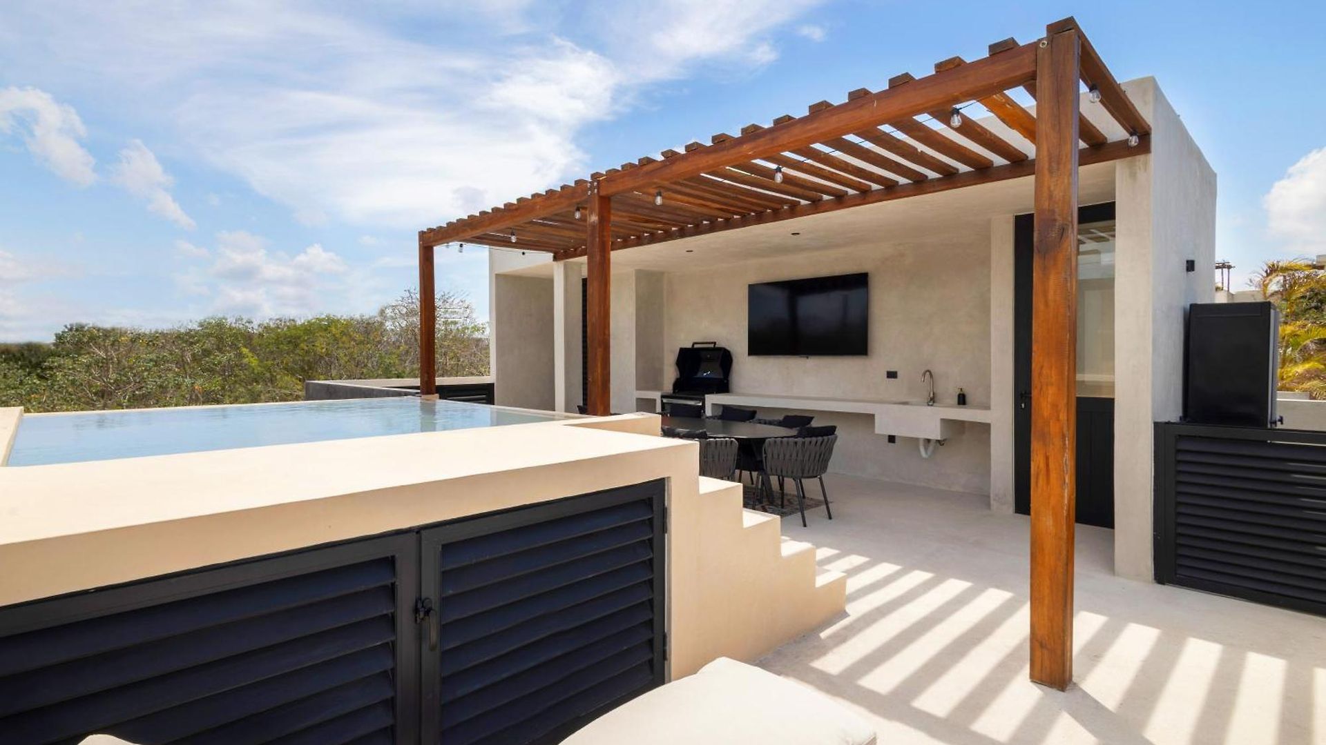 Villa Luxury With 2 Private Pools & Rooftop Tulum