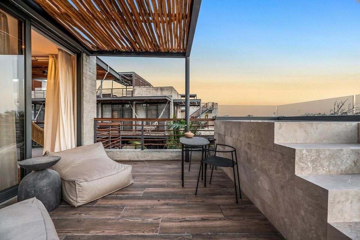 Gorgeous Luxury Penthouse At Xalet With Private Roof And Jacuzzi