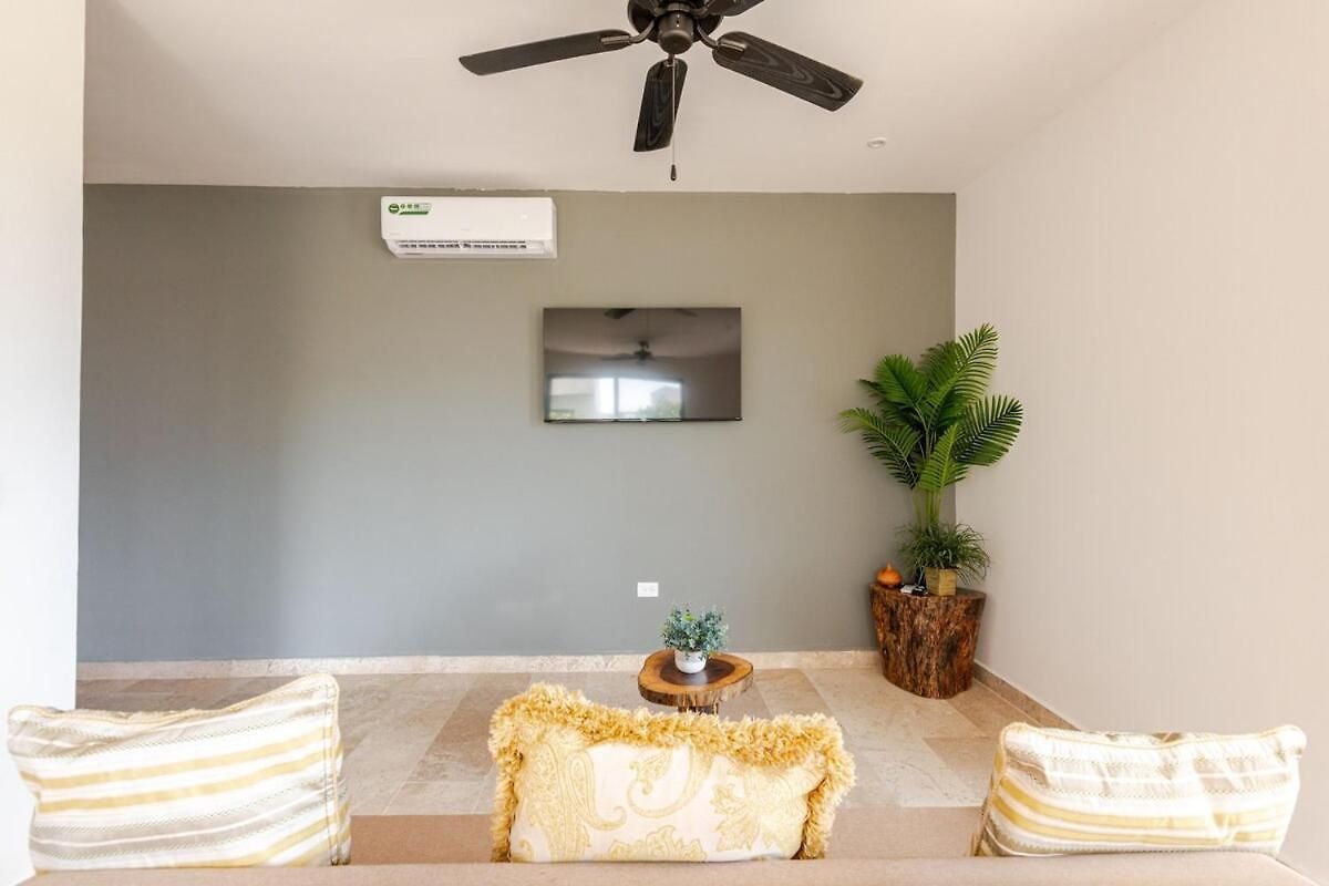 - Zama Tower Premium Apartment