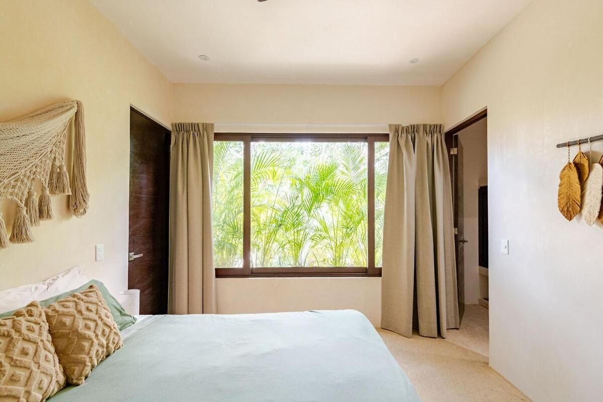 W Private Pool Ideal For Families Y Friends Holiday home *