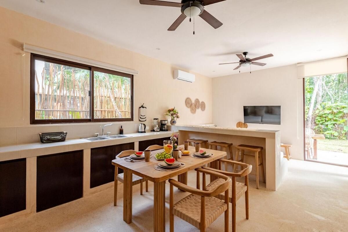 W Private Pool Ideal For Families Y Friends *