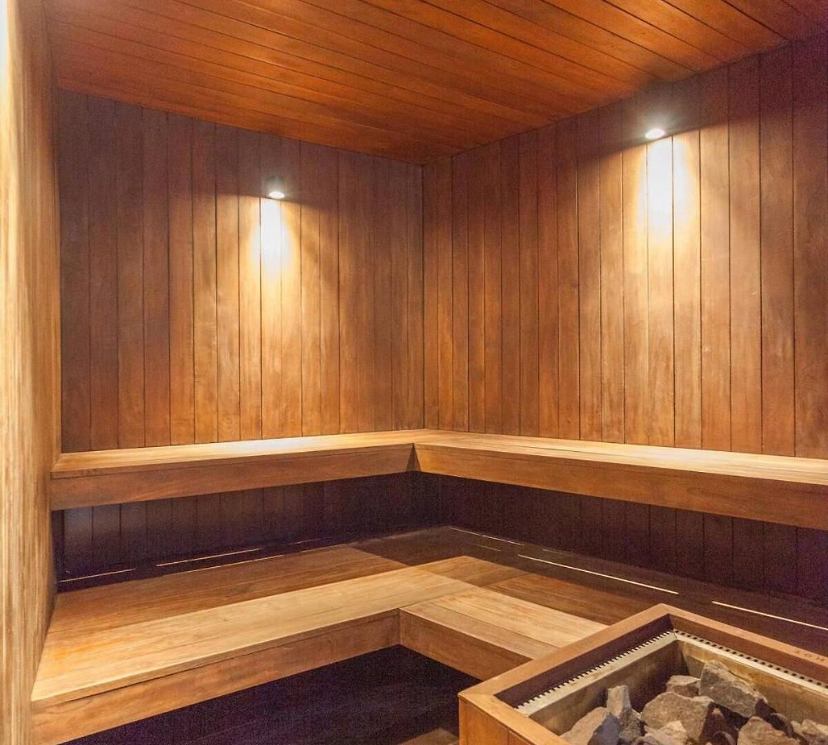 Nature Retreat With Tub And Terrace