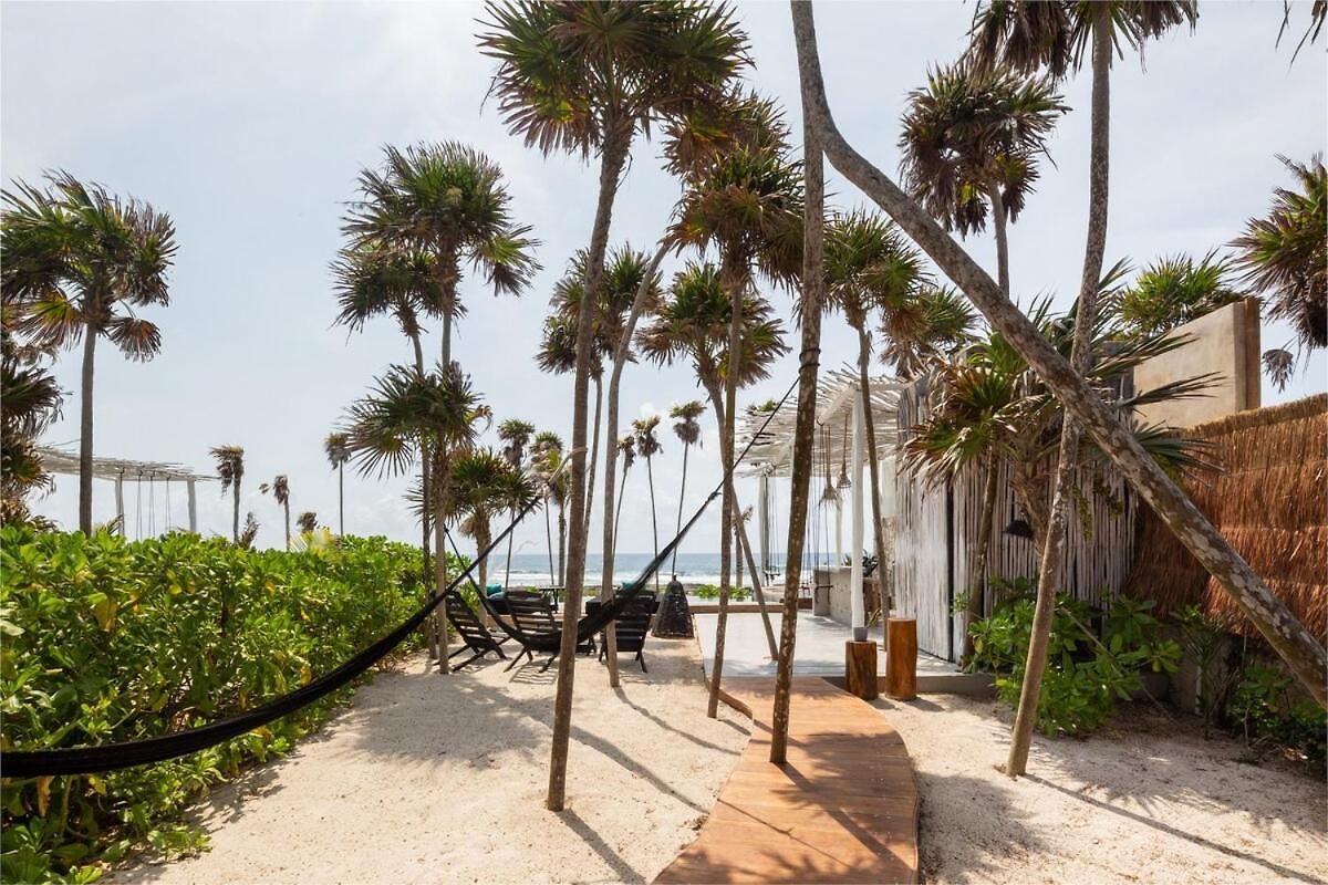 Luxury Oceanfront Estate With Pool, Staff, Sleeps 24 Tulum