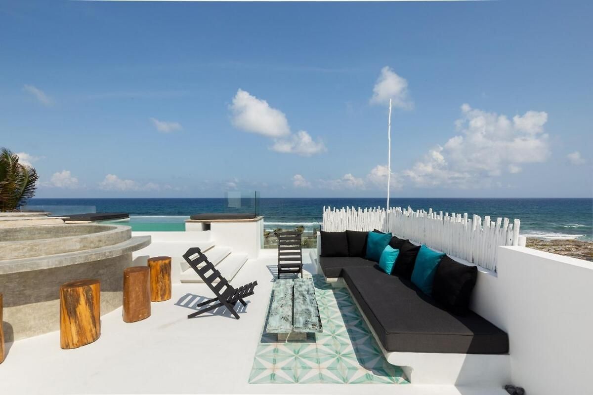 Luxury Oceanfront Estate With Pool, Staff, Sleeps 24 Tulum