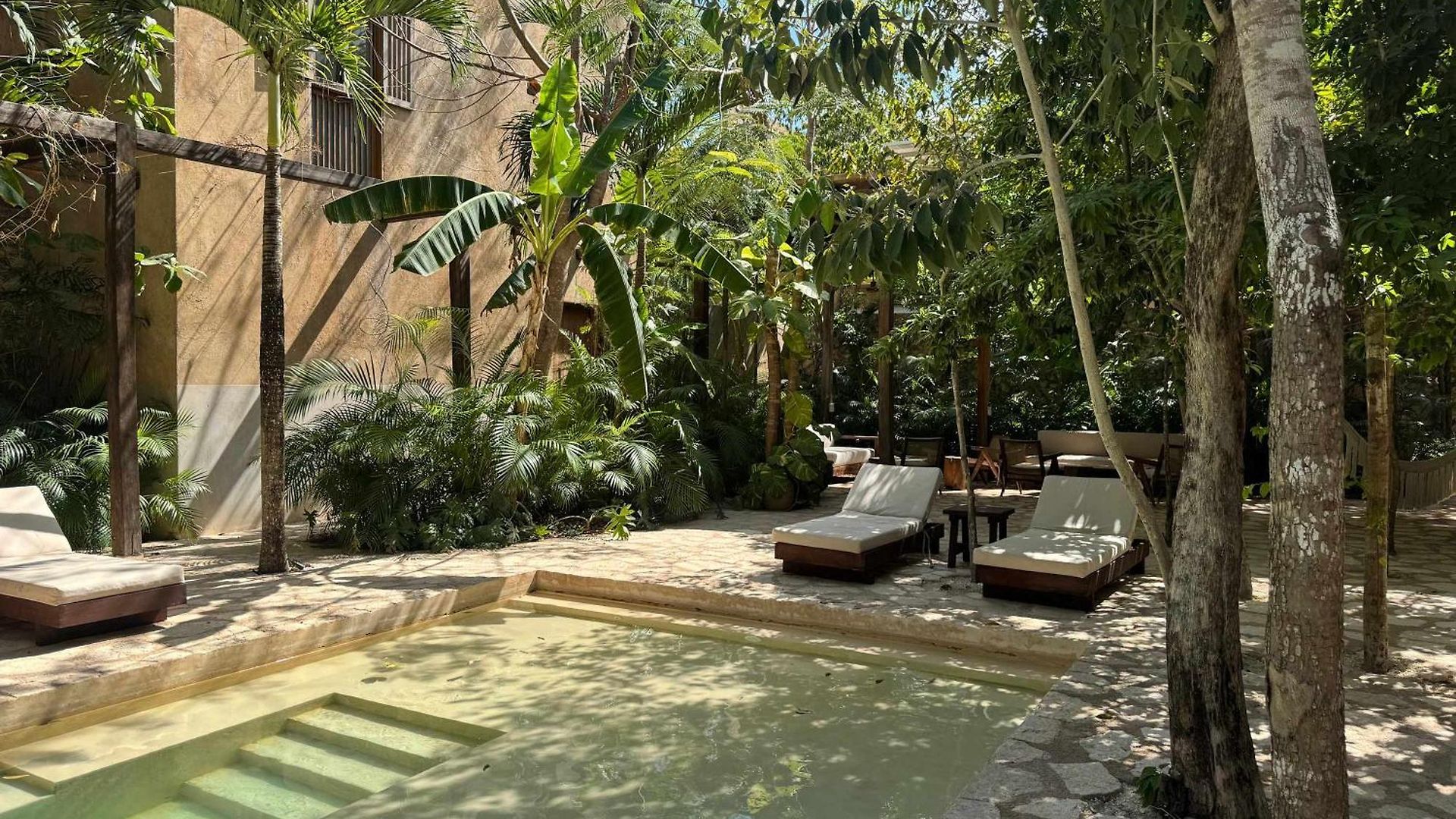 Boho 3br Organic Design Gated & Rooftop Сasa de vacaciones