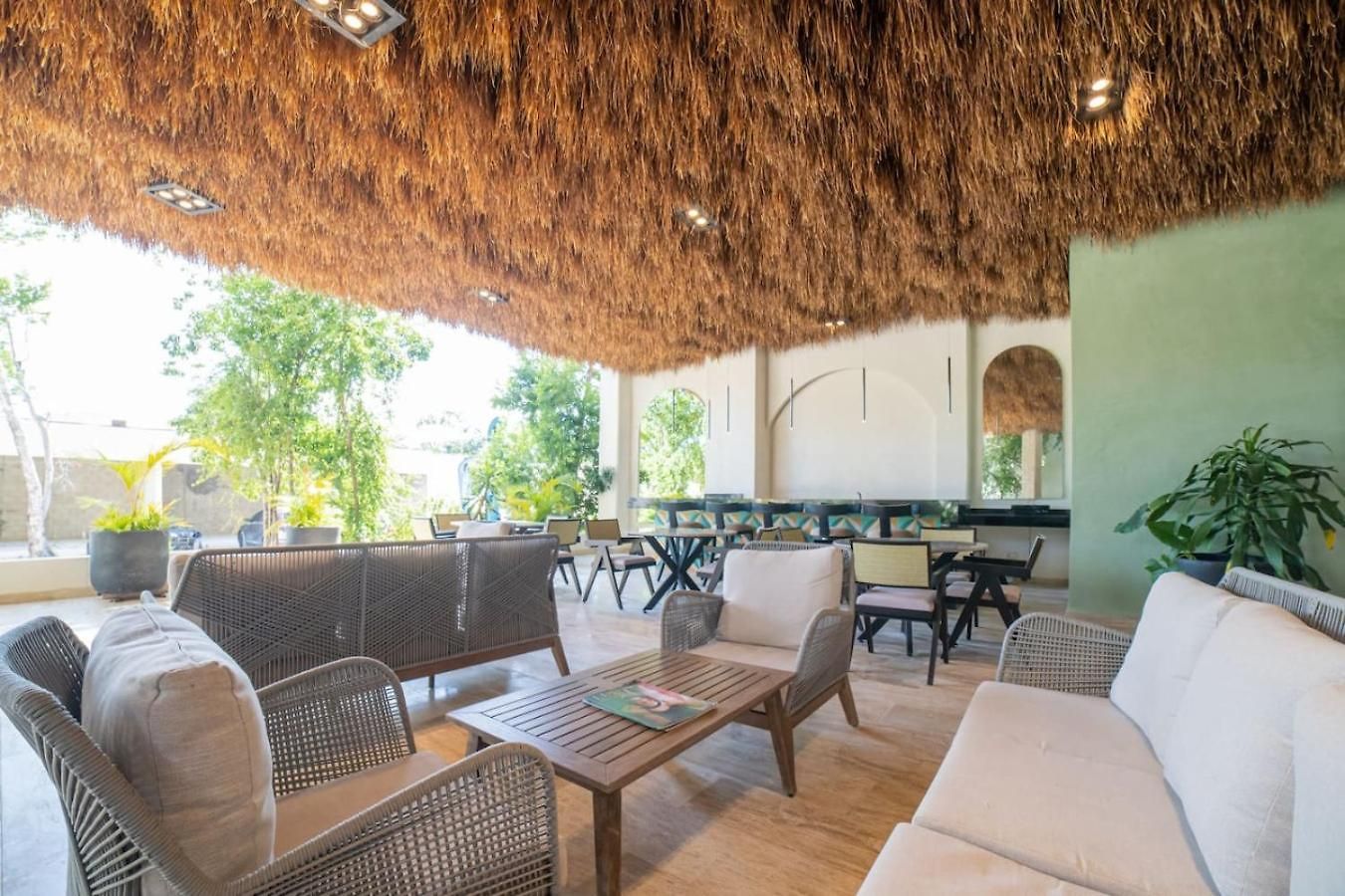 Apartment 203 2 Bedroom Live The Paradise Exclusive Retreat