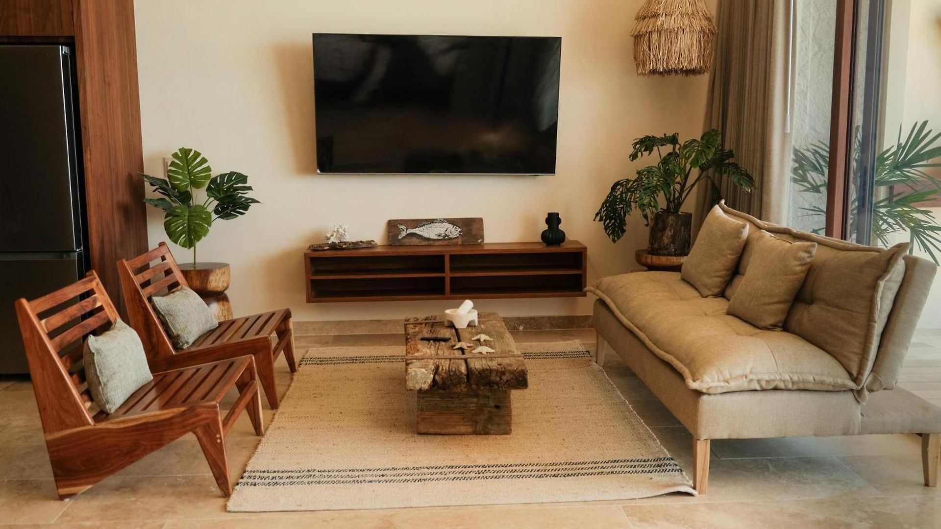 Kaoba Oceanfront Residences *