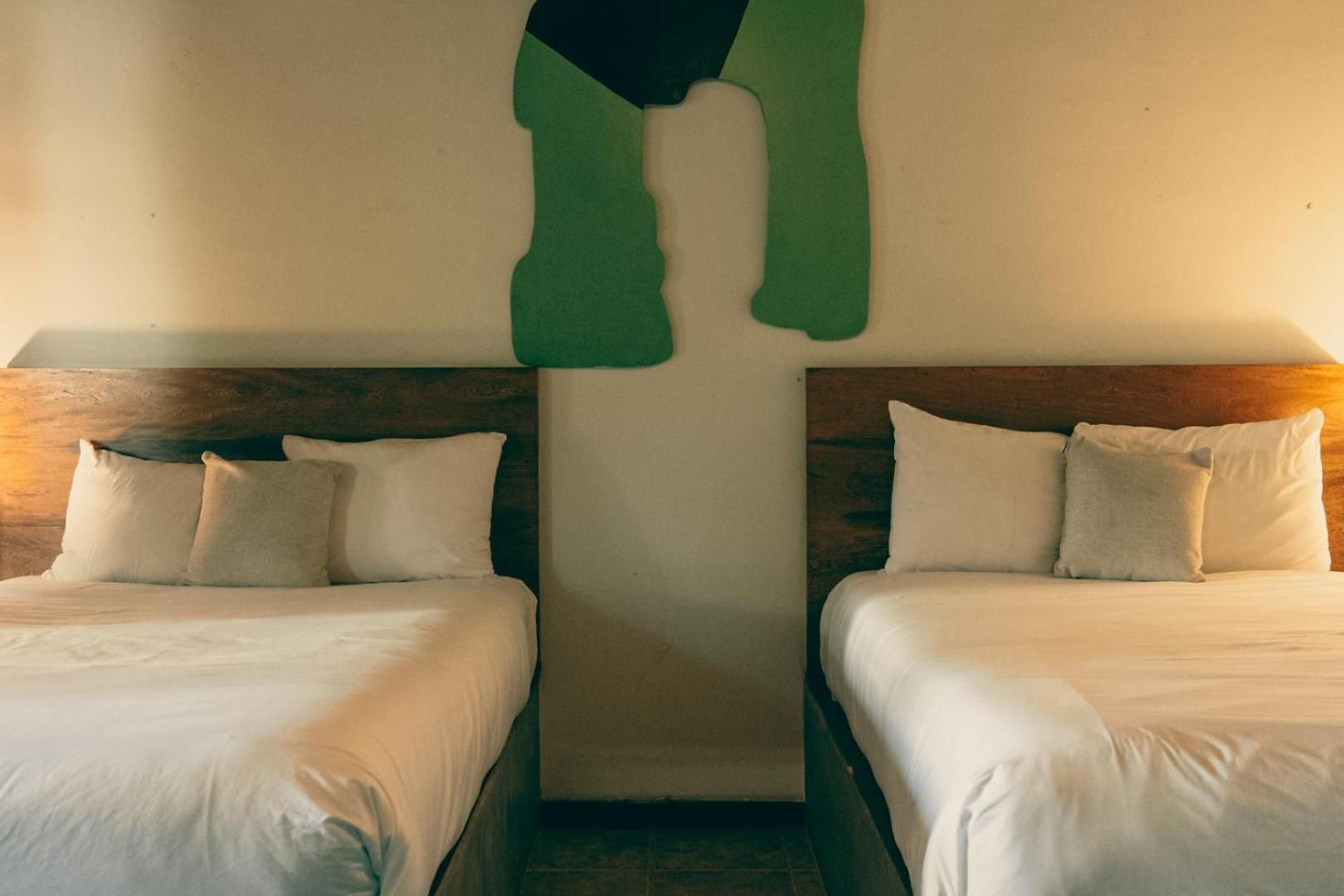 Hotel Mia Front *