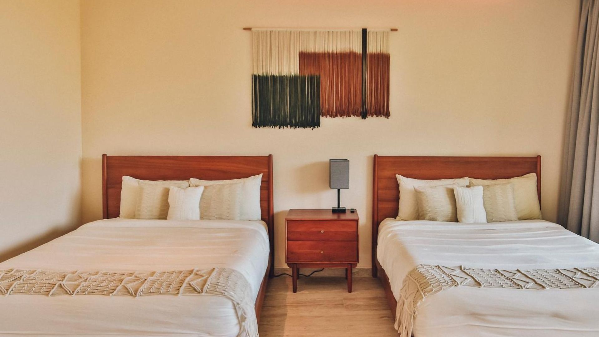 Lux Free Shuttle,gym,private Pool *