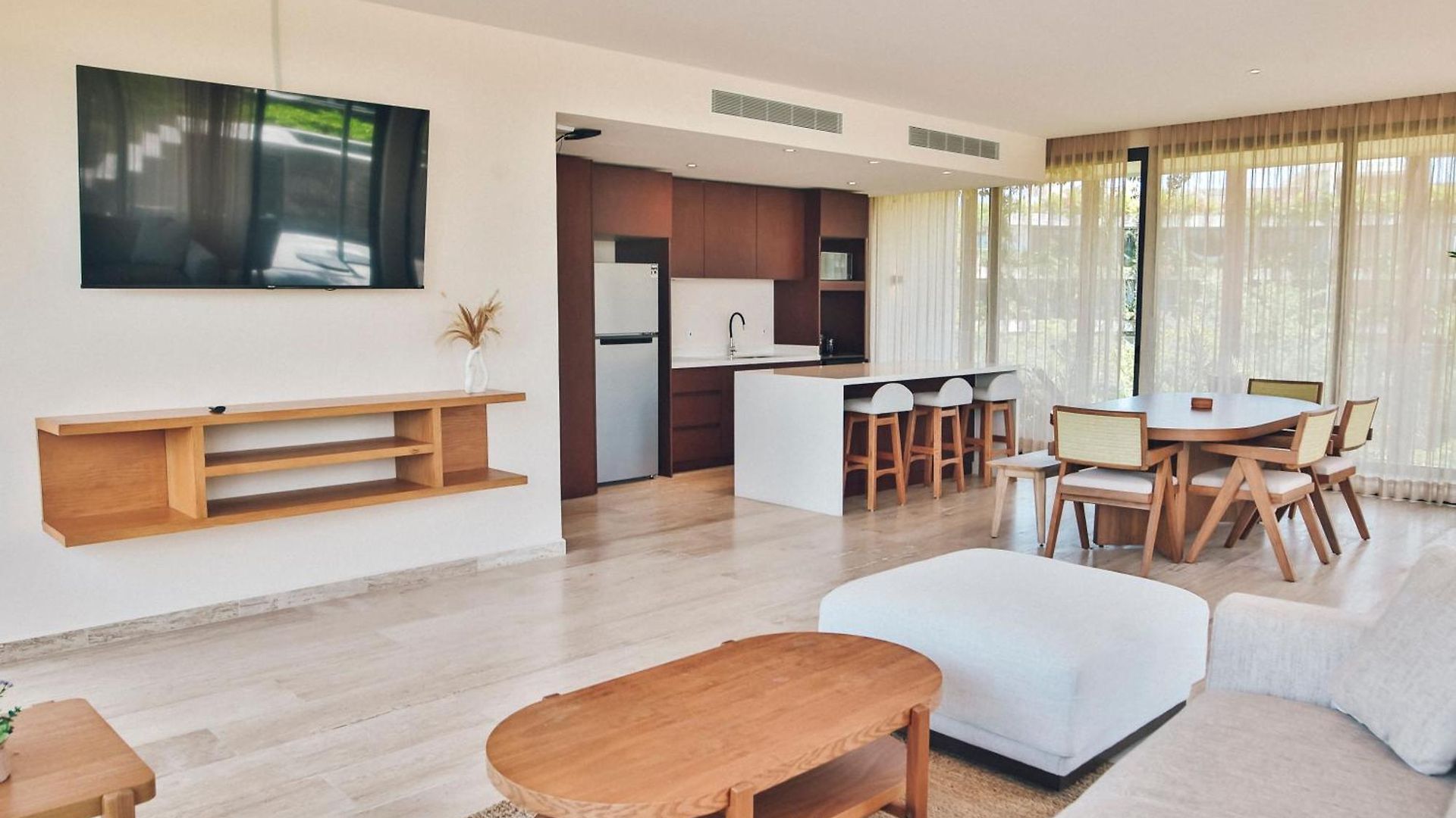 Lux Free Shuttle,gym,private Pool *