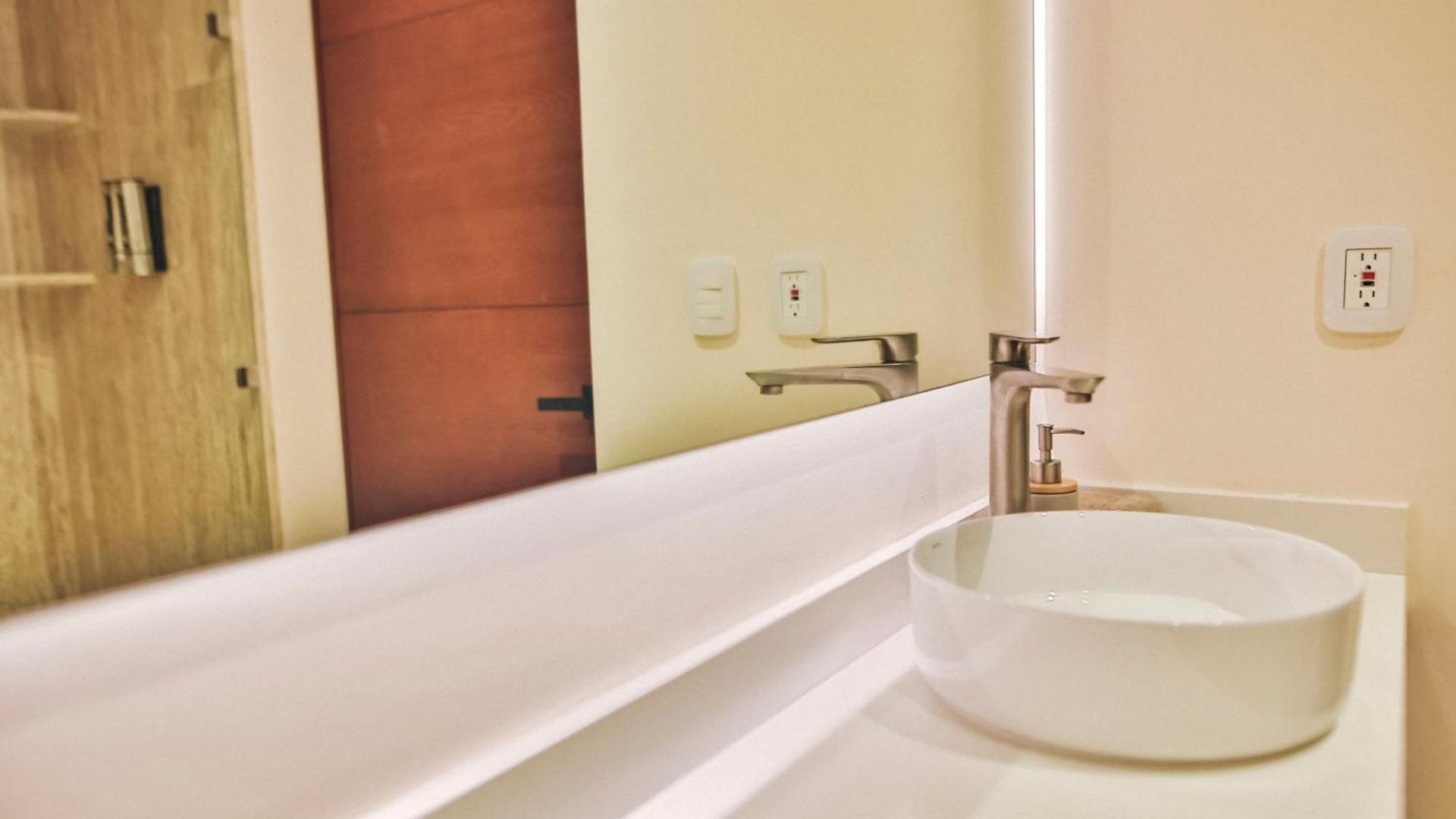 Lux Free Shuttle,gym,private Pool