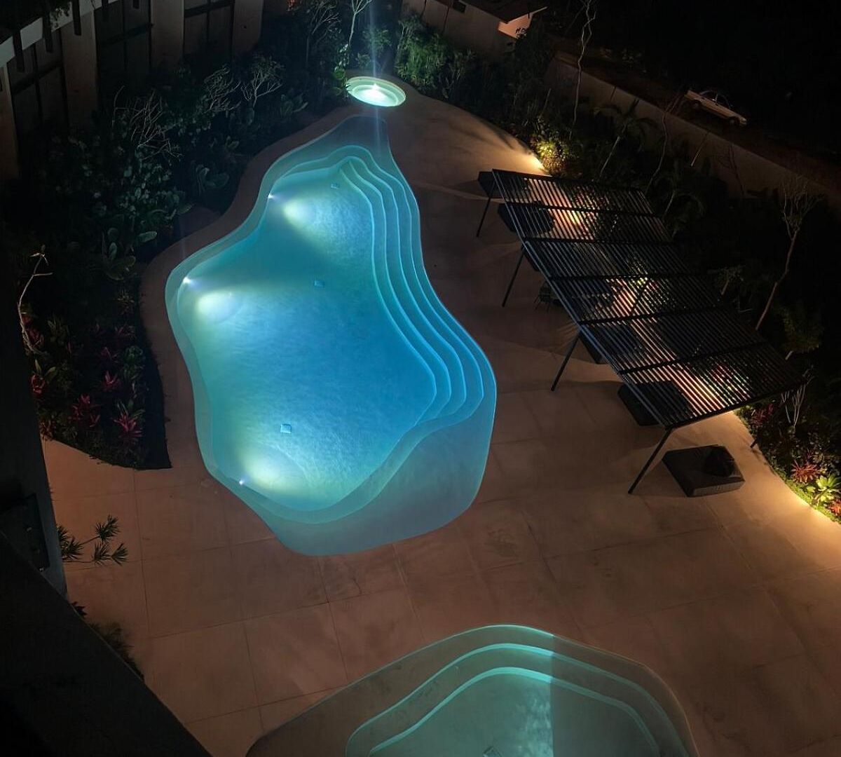 Luxurious Mistiq Gardensii Pool Beachclub * Tulum