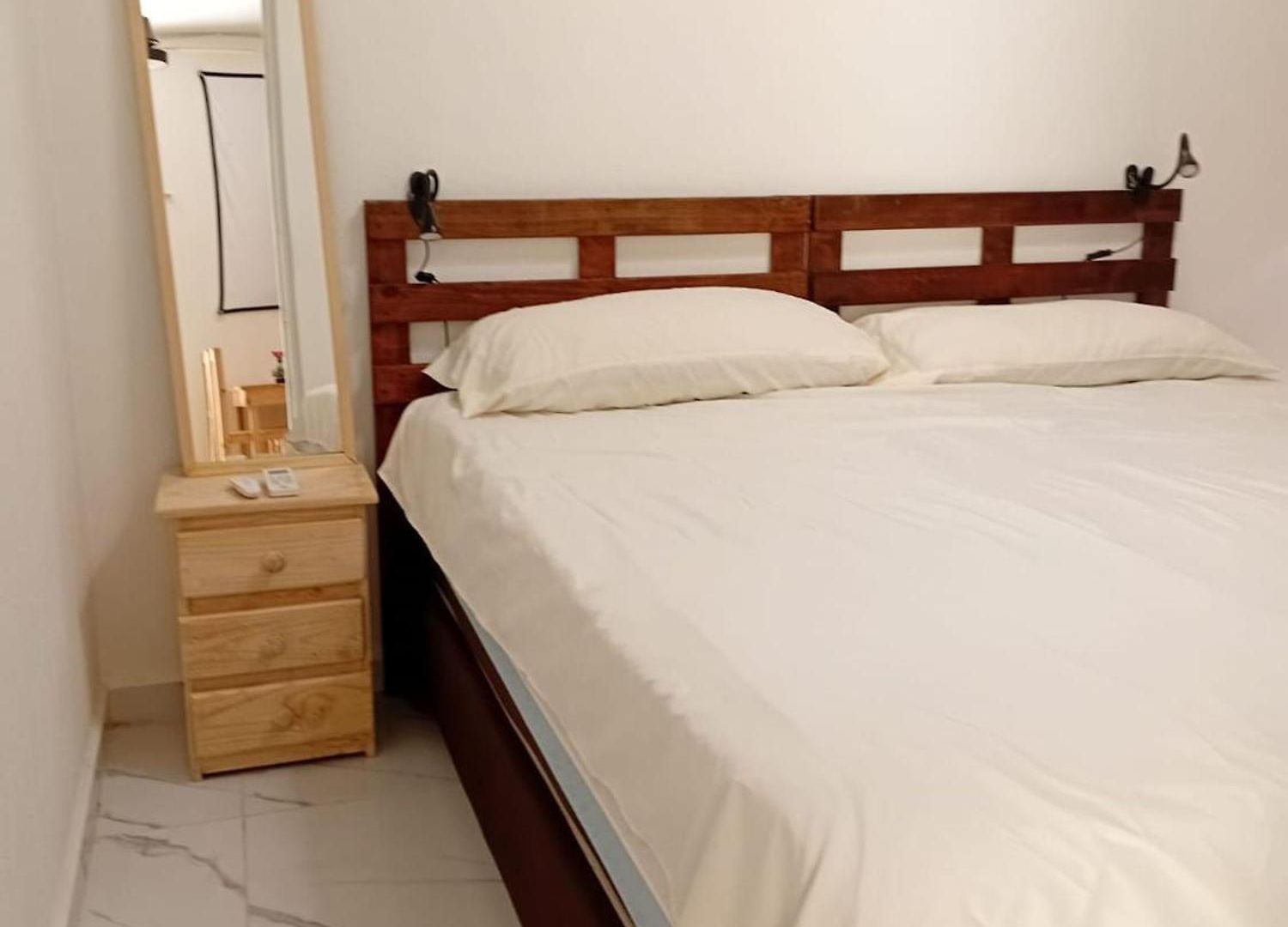 Lovely Space Close To Airport
