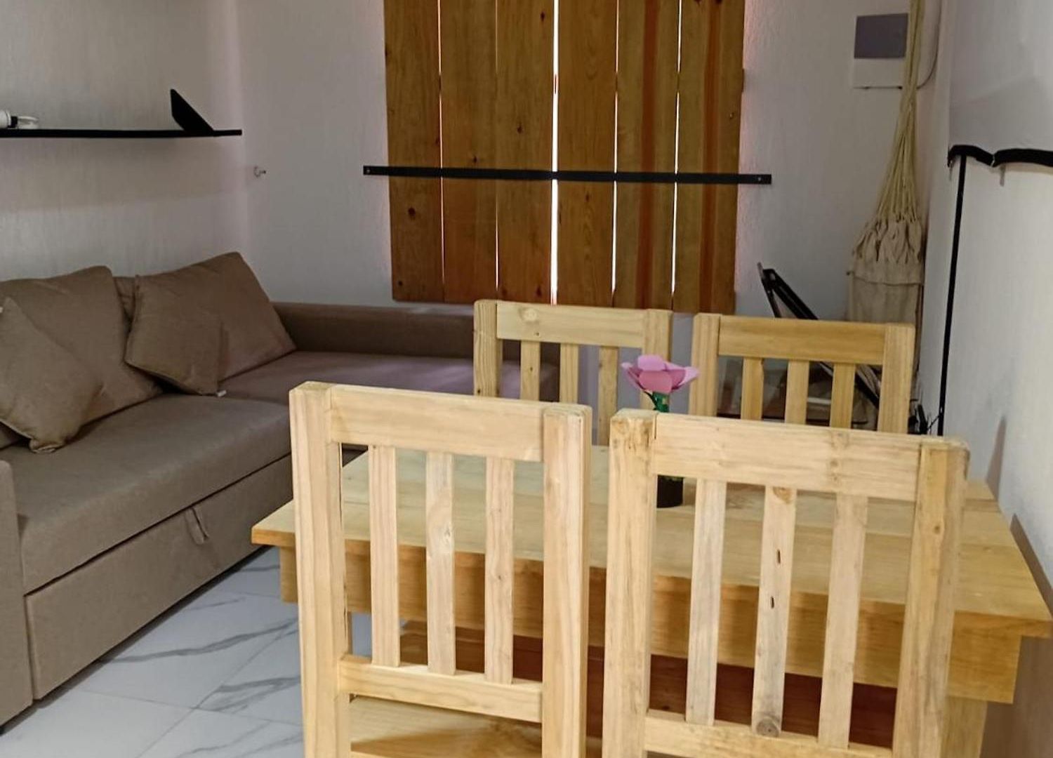 Apartamento Lovely Space Close To Airport